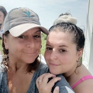 Meet your Posher, Monika